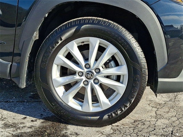 2022 Toyota Corolla Cross LE