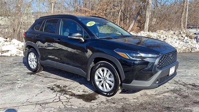 2022 Toyota Corolla Cross LE