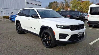 2022 Jeep Grand Cherokee Altitude