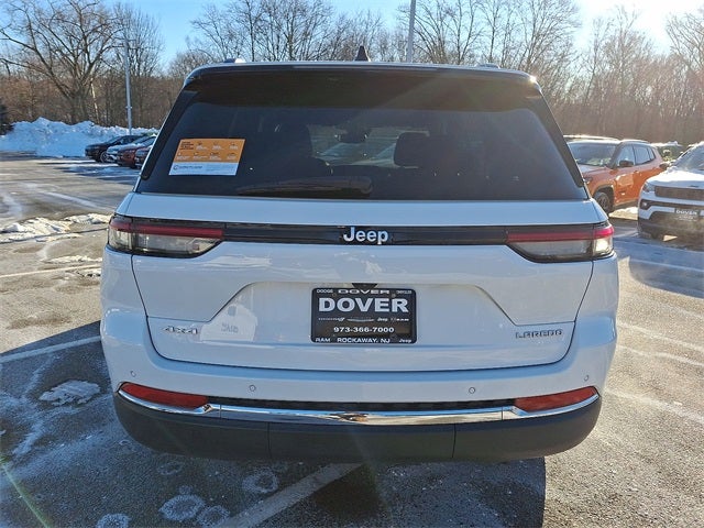 2024 Jeep Grand Cherokee Laredo