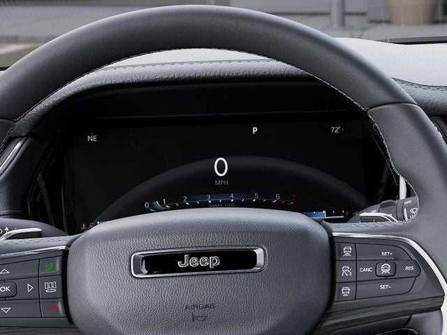 2026 Jeep Grand Cherokee Laredo Altitude