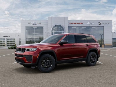 2026 Jeep Grand Cherokee Laredo Altitude