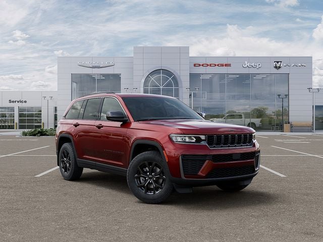 2026 Jeep Grand Cherokee Laredo Altitude