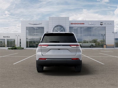 2026 Jeep Grand Cherokee Laredo