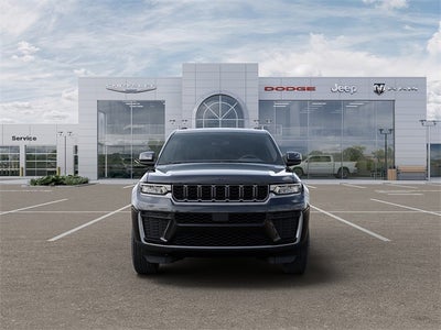 2026 Jeep Grand Cherokee Laredo