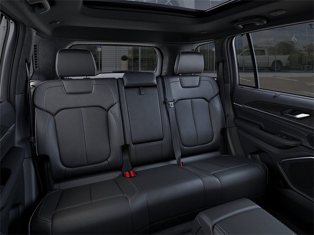 2025 Jeep Grand Cherokee Overland