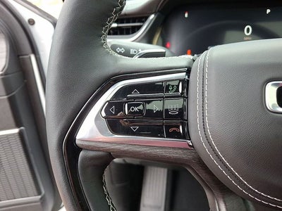 2025 Jeep Grand Cherokee Overland