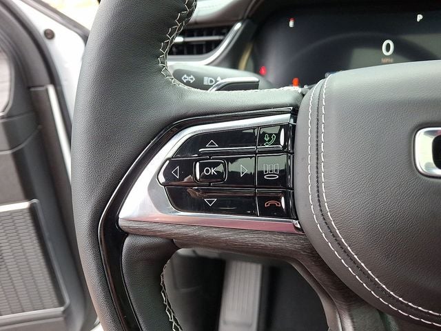 2025 Jeep Grand Cherokee Overland