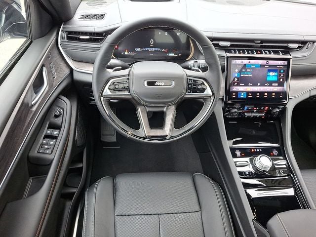 2025 Jeep Grand Cherokee Overland