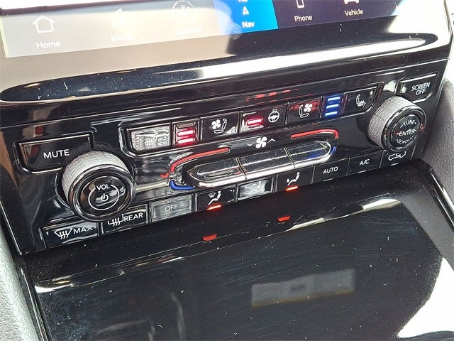 2023 Jeep Grand Cherokee Summit