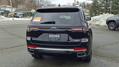 2023 Jeep Grand Cherokee Summit