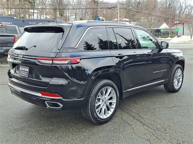 2023 Jeep Grand Cherokee Summit