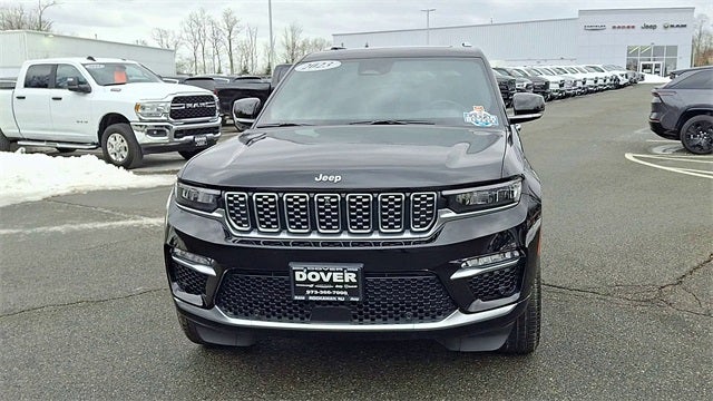 2023 Jeep Grand Cherokee Summit