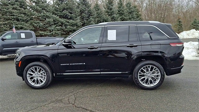 2023 Jeep Grand Cherokee Summit