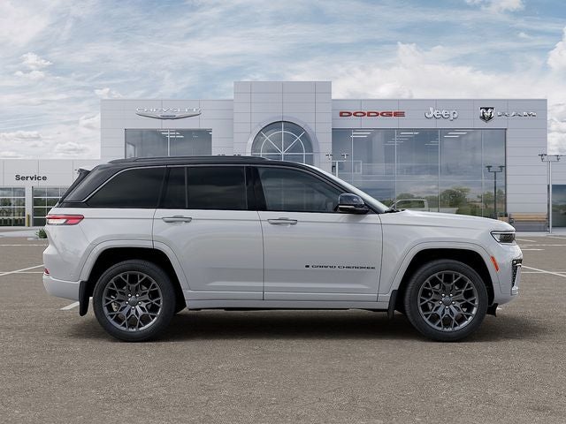 2026 Jeep Grand Cherokee Summit