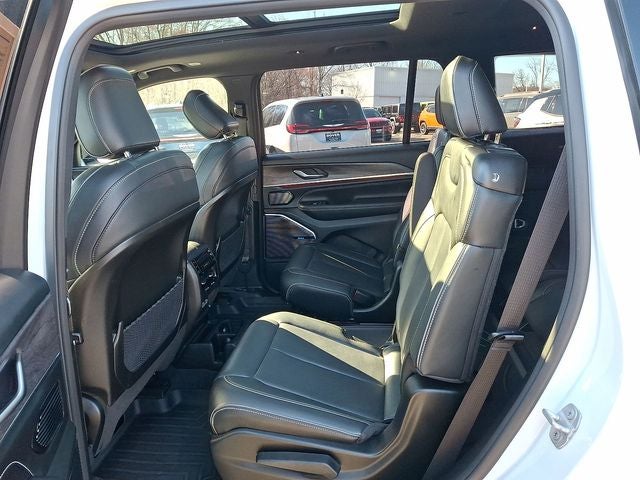 2023 Jeep Grand Cherokee L Overland