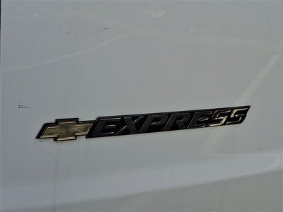 2023 Chevrolet Express 2500 Work Van Cargo