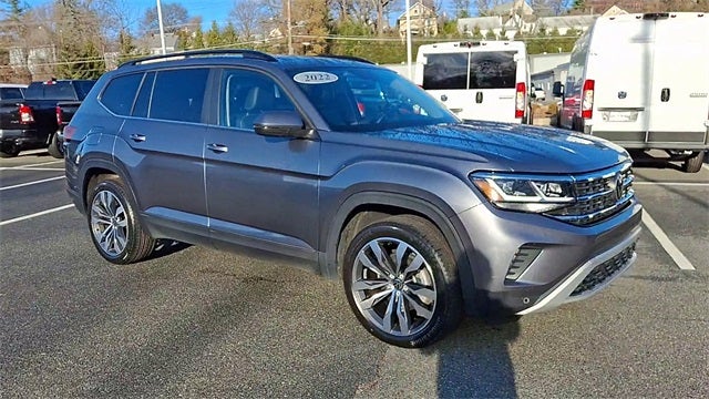 2022 Volkswagen Atlas 3.6L V6 SE w/Technology