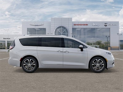 2026 Chrysler Pacifica Pinnacle