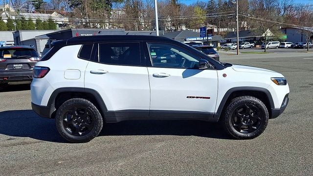 2023 Jeep Compass Trailhawk
