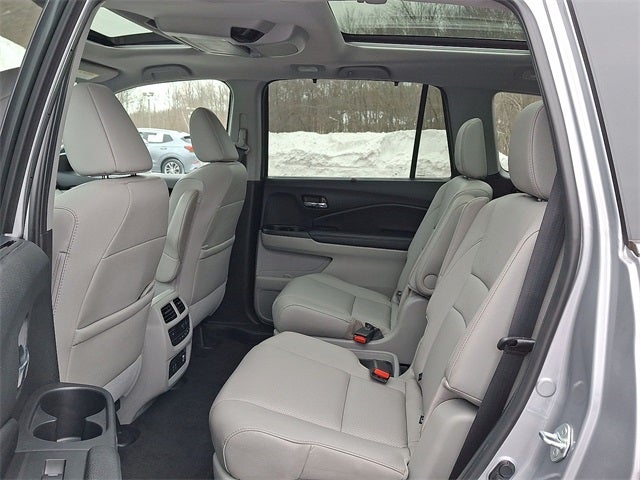 2022 Honda Pilot Elite