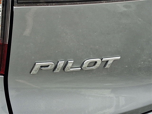 2022 Honda Pilot Elite