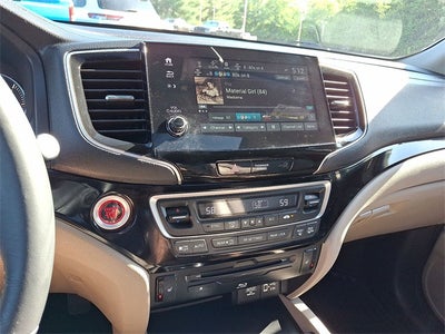 2022 Honda Pilot Touring 7 Passenger