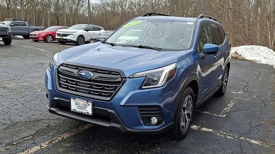 2024 Subaru Forester Premium
