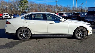 2025 BMW i5 xDrive40