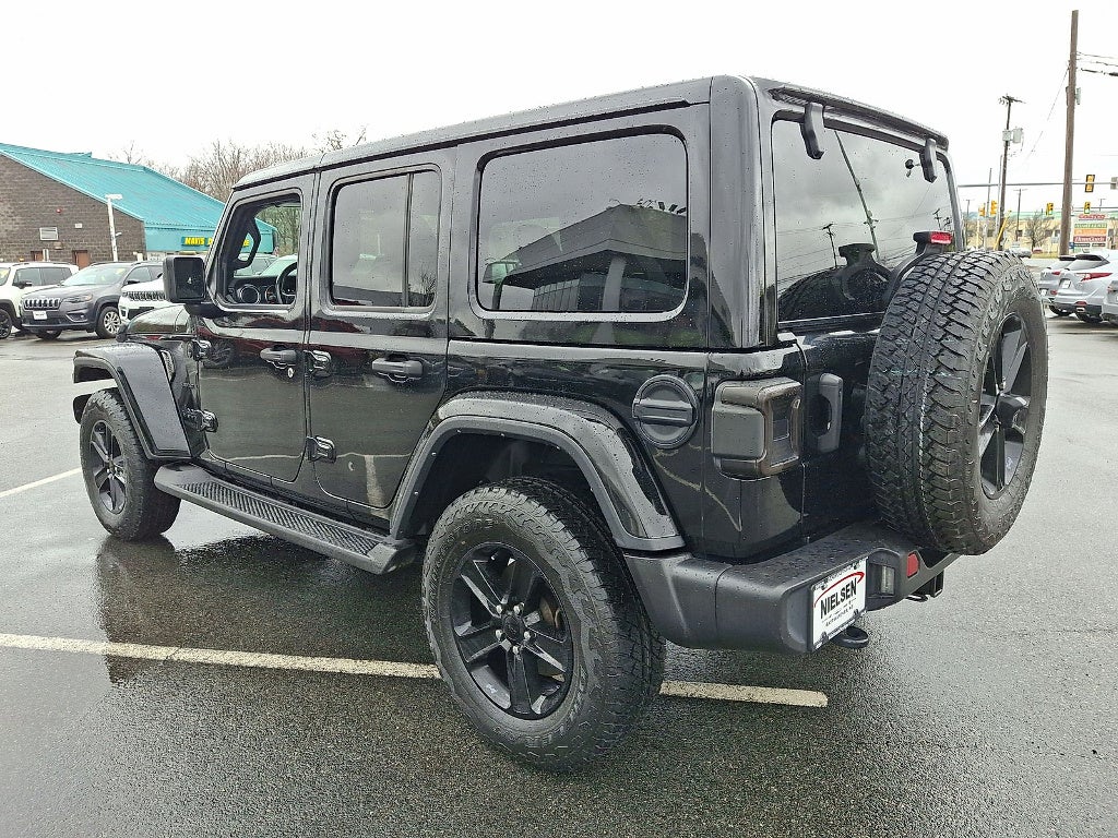 2022 Jeep Wrangler Unlimited Sahara Altitude
