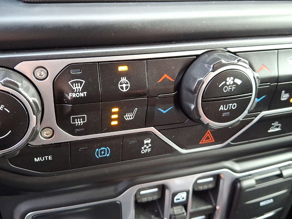 2023 Jeep Wrangler 4xe Sahara 4xe