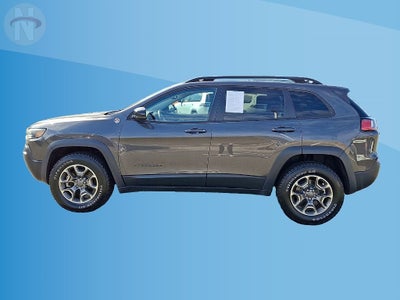 2022 Jeep Cherokee Trailhawk