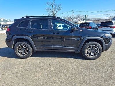 2022 Jeep Cherokee Trailhawk