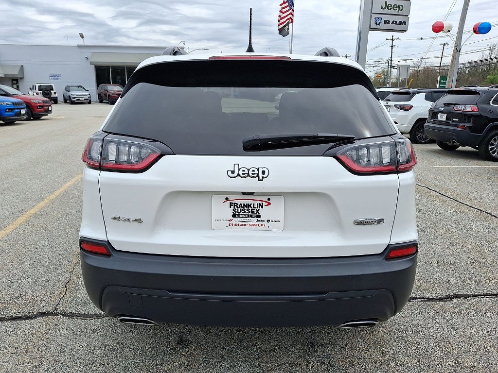2022 Jeep Cherokee Latitude Lux