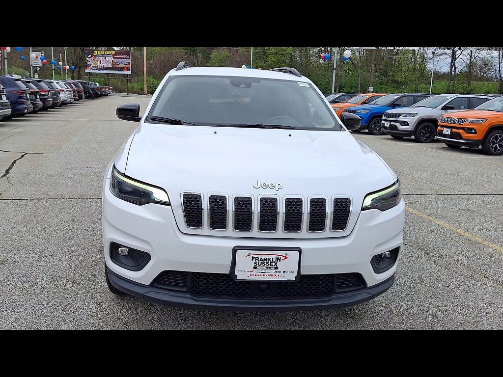 2022 Jeep Cherokee Latitude Lux