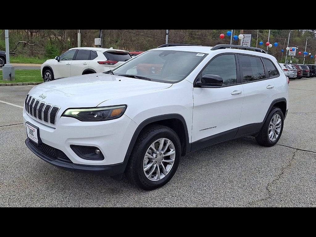 2022 Jeep Cherokee Latitude Lux