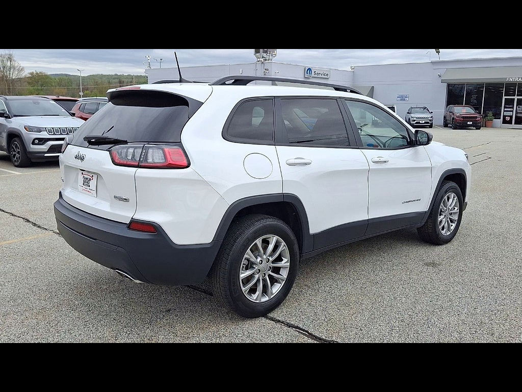 2022 Jeep Cherokee Latitude Lux