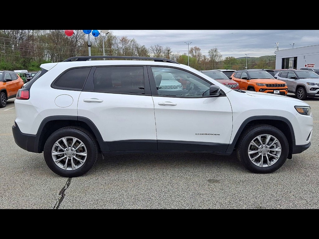 2022 Jeep Cherokee Latitude Lux