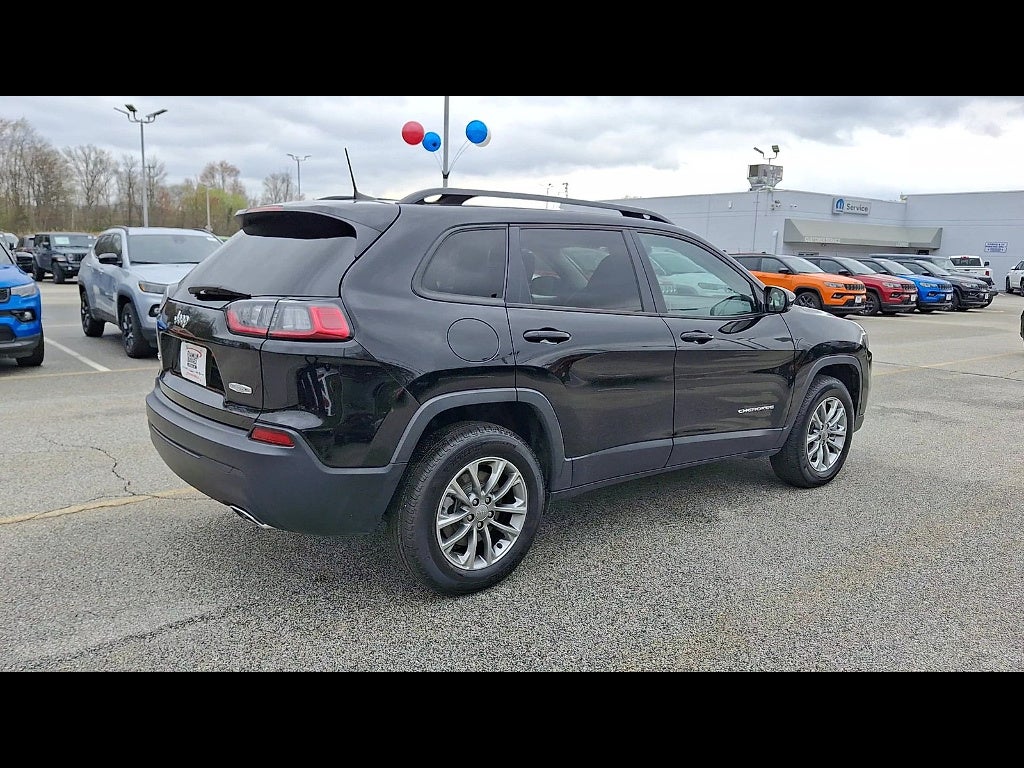 2022 Jeep Cherokee Latitude Lux