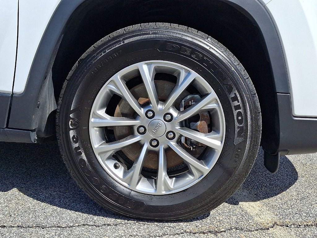 2022 Jeep Cherokee Latitude Lux