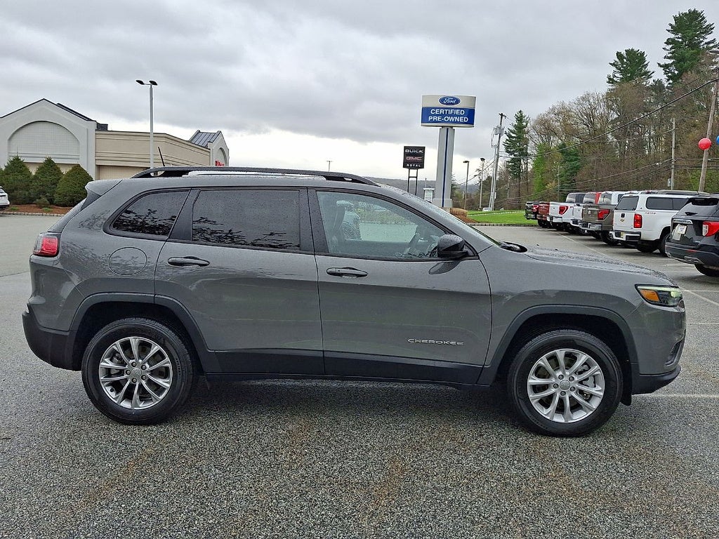2022 Jeep Cherokee Latitude Lux