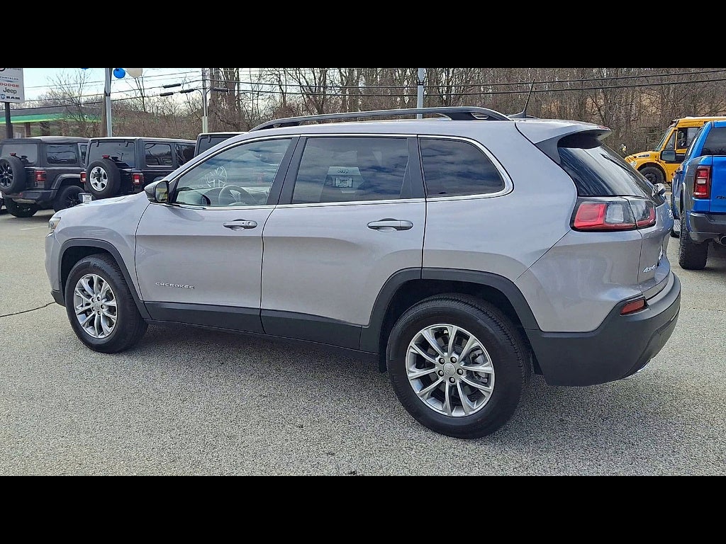 2022 Jeep Cherokee Latitude Lux