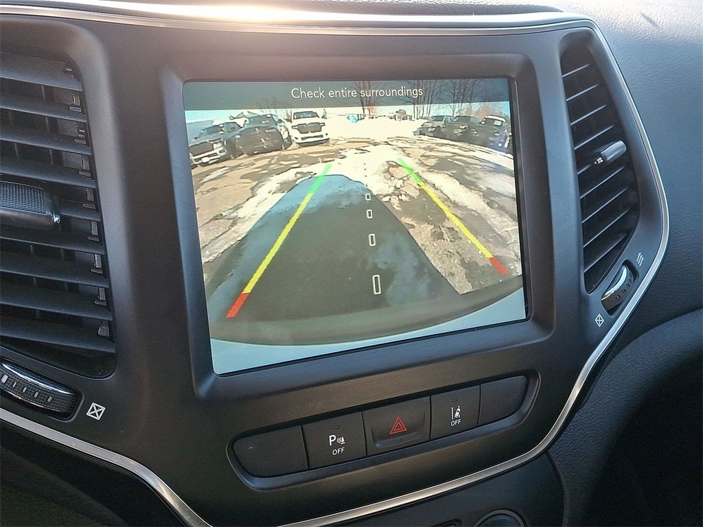 2022 Jeep Cherokee Latitude Lux