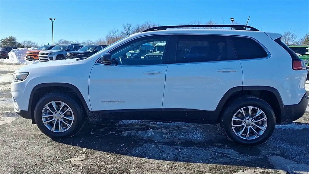 2022 Jeep Cherokee Latitude Lux