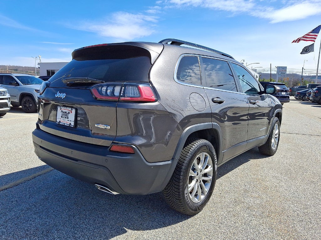 2022 Jeep Cherokee Latitude Lux