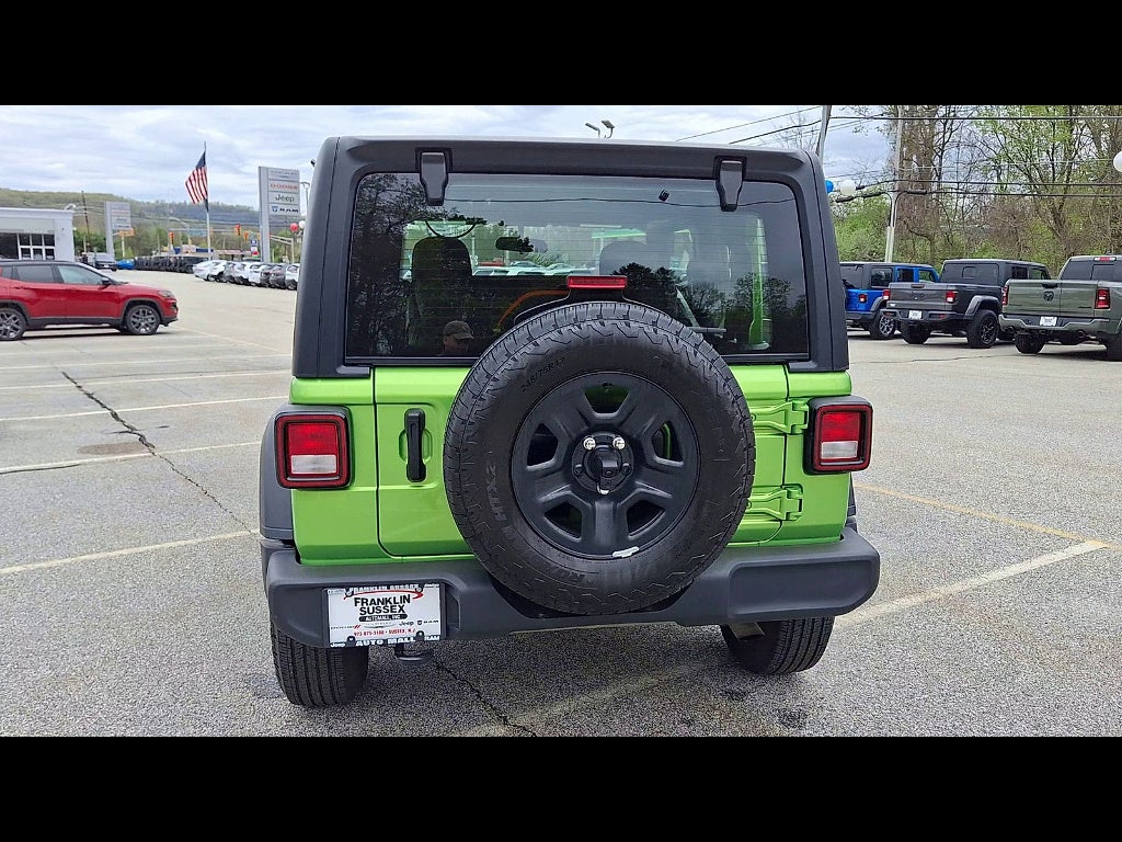 2025 Jeep Wrangler Sport