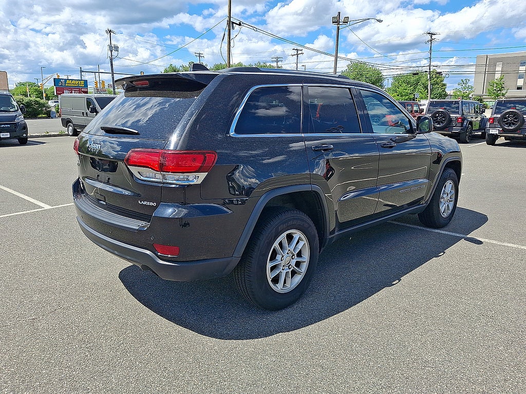 2020 Jeep Grand Cherokee Laredo E