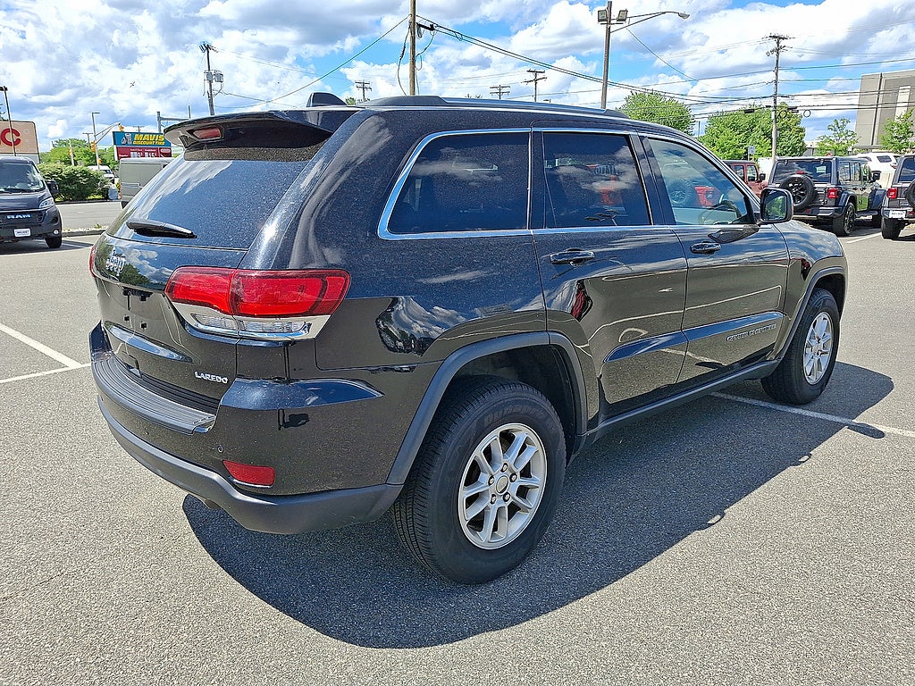 2020 Jeep Grand Cherokee Laredo E