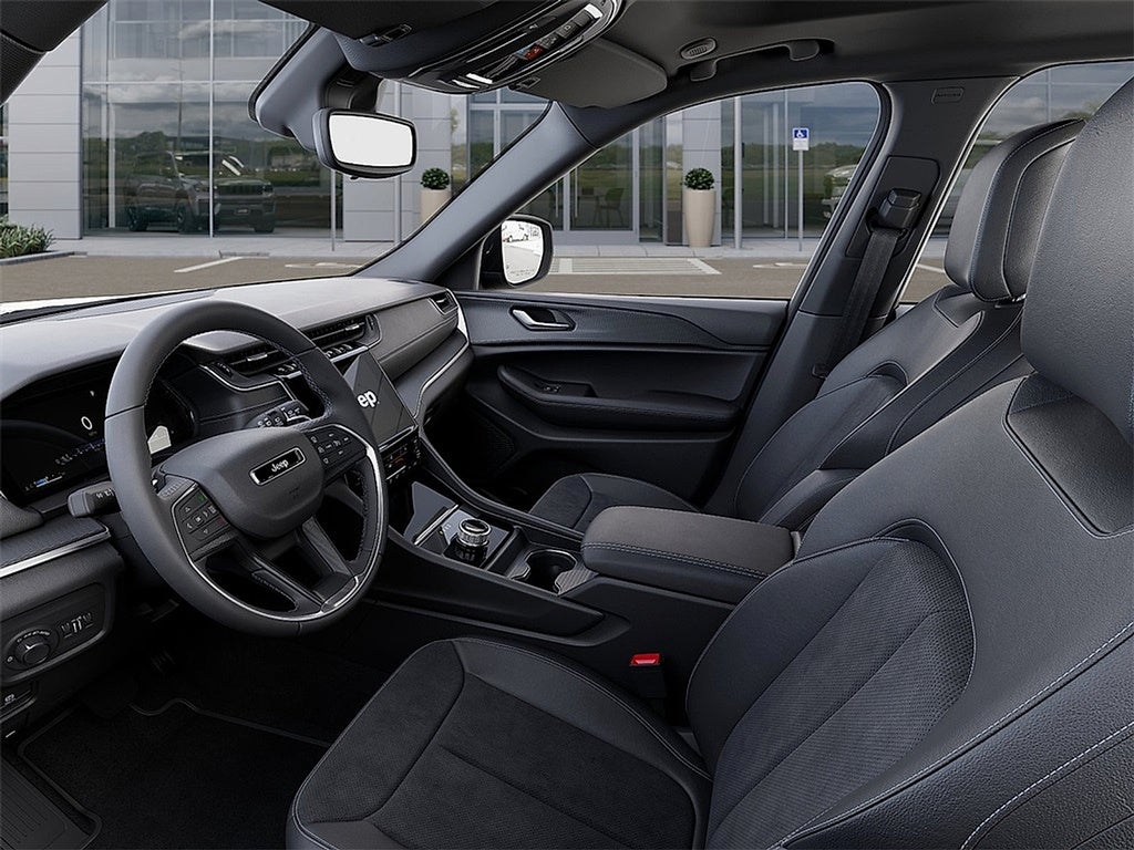 2025 Jeep Grand Cherokee Altitude X 4x4