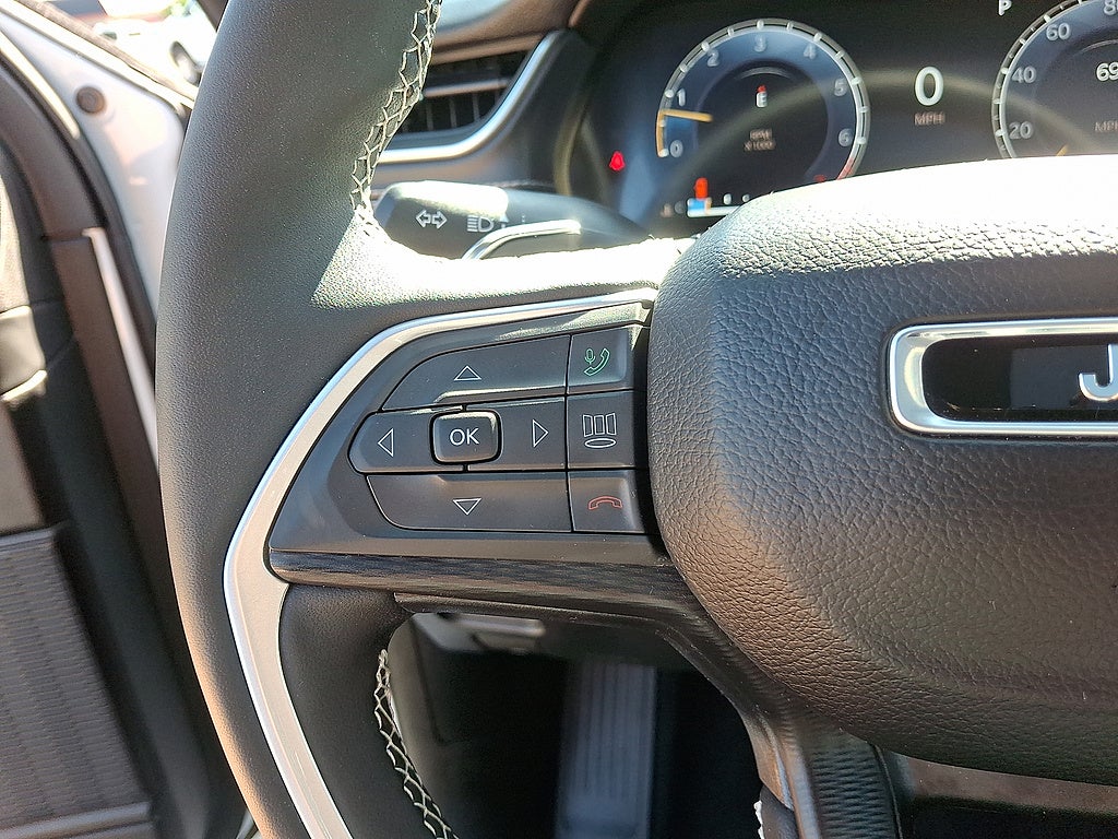 2024 Jeep Grand Cherokee Laredo X